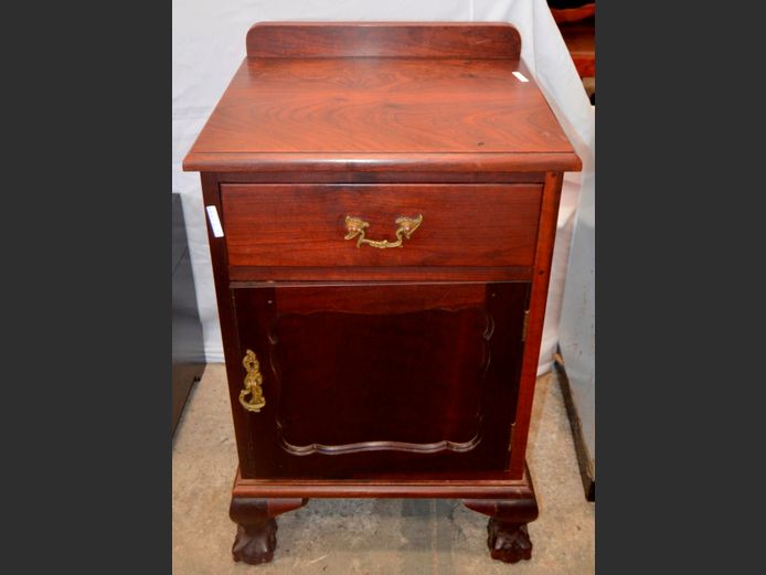IMBUIA BALL & CLAW SINGLE DRAWER, SINGLE DOOR BEDSIDE PEDESTAL, 49 x 42 x 82cm