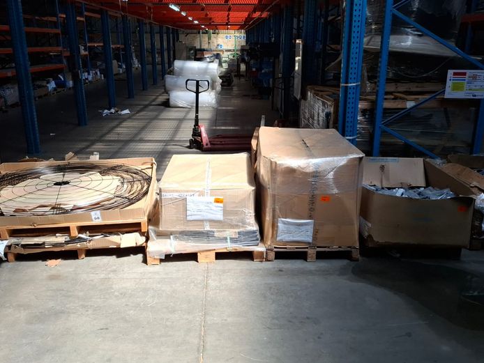 Mesh kit for Saturn, klemmen & parts