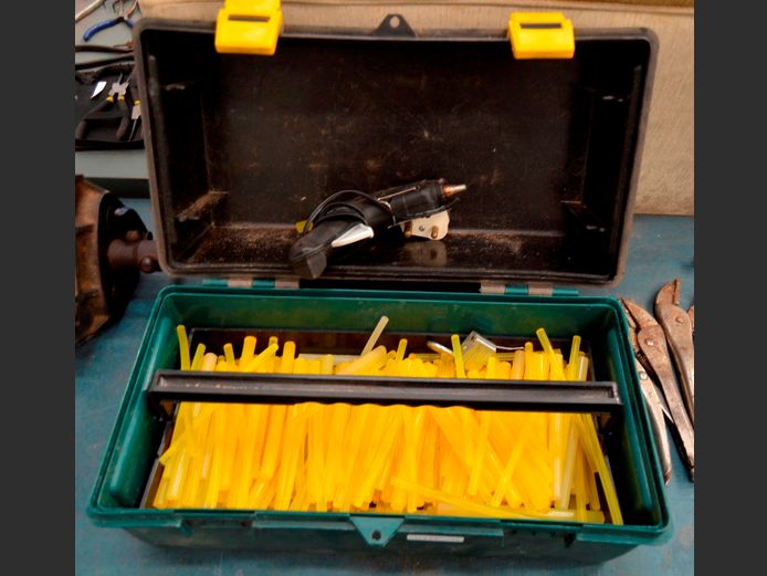 TOOLBOX WITH HOT GLUE GUN & GLUE STICKS [Switches on, untested further]