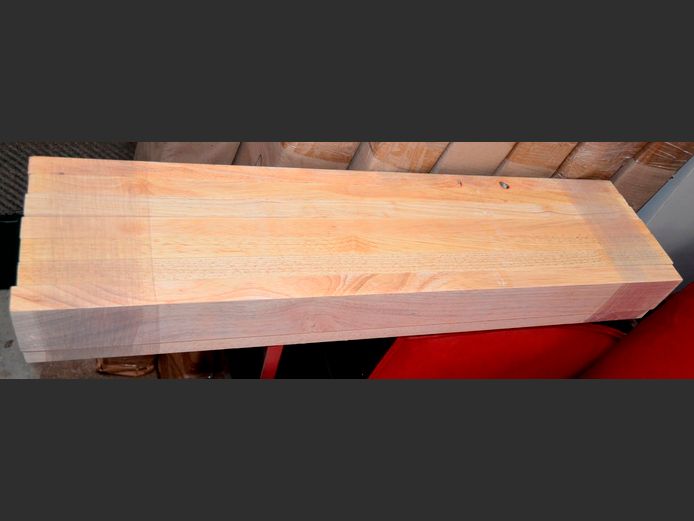 LOT: 10 x OAK SLATS, 87 x 7cm