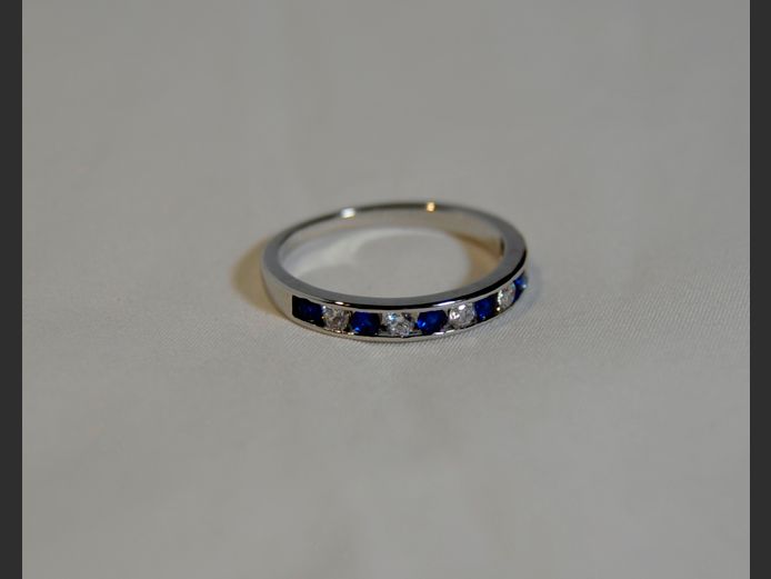 DRESS RING WITH BLUE SAPPHIRE & CUBIC ZIRCONIA