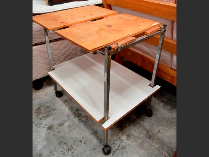 METAL FRAMED 2-TIER TROLLEY, 63 x 50 x 69cm