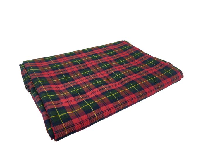 Classic Woven Tartan Tablecloth – Large Format (4m x 1.5m)