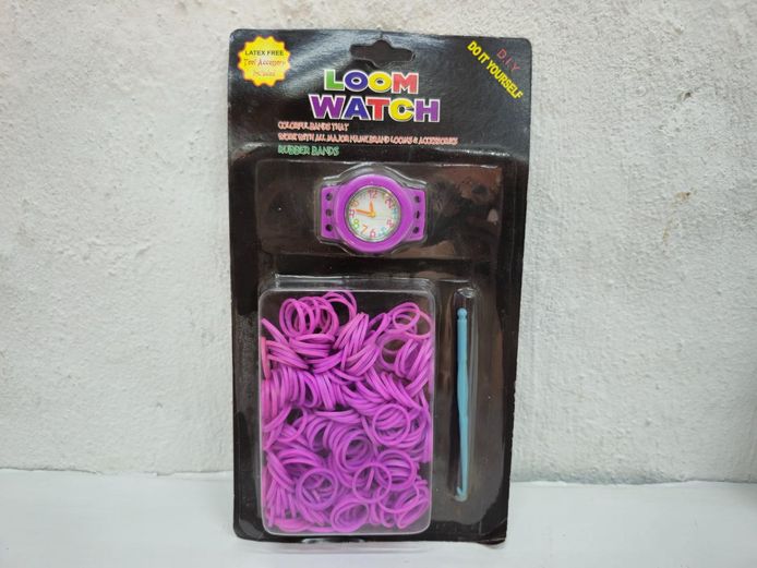Loom Watch DIY Craft Kit with Purple Rubber Bands