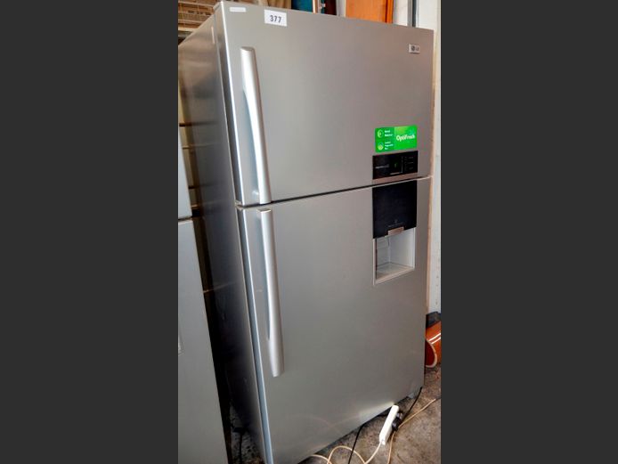 LG EXPRESS COOL STAINLESS STEEL FINISH FRIDGE FREEZER WITH WATER DISPENSER [Getting cold] [#: 415425056]