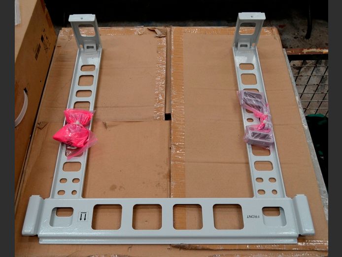 HEAVY DUTY WALL BRACKET WITH BOX, 69 x 67cm ### PLUS VAT ###