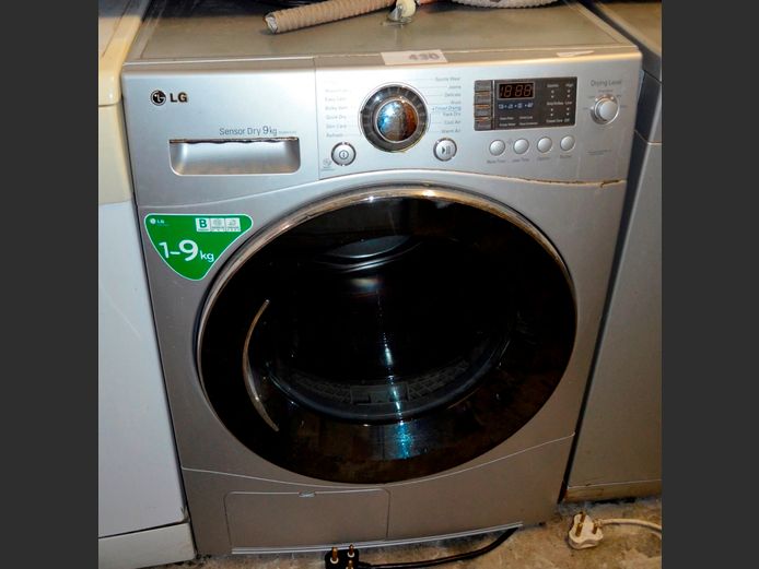 LG SENSOR DRY SILVER 9kg TUMBLE DRYER [Switches on, untested further]