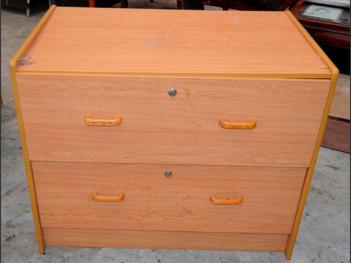 OAK FOIL 2-DRAWER LATERAL FILER, 94 x 61 x 76cm [Top damaged]