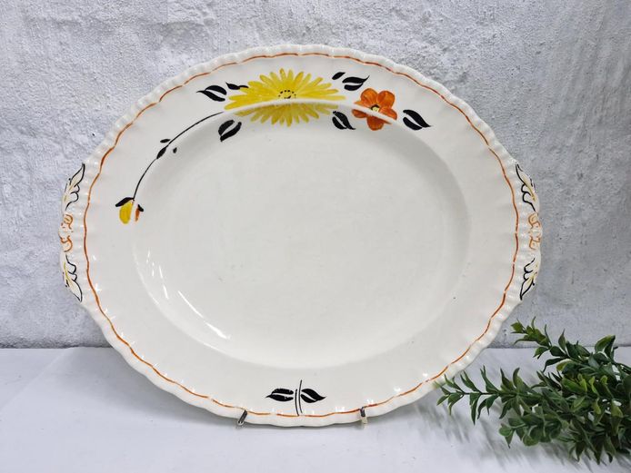 Grindley England Ceramic Serving Platter Scalloped Floral Pattern