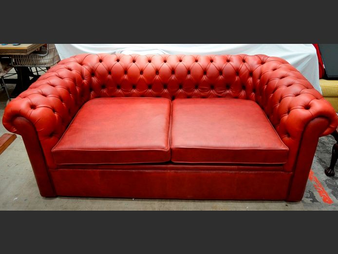 CHESTERFIELD DARK RED LEATHER 2-SEATER COUCH, 200 x 105cm [Sun bleached on backrest]