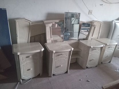 Dressing table scrap