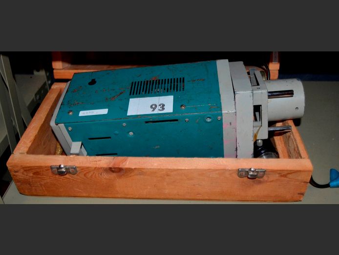 VINTAGE TUTOR 2 SLIDE PROJECTOR [Untested]