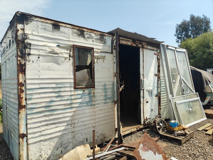 TRUCK CLOSED BODY CONTAINER - 6M