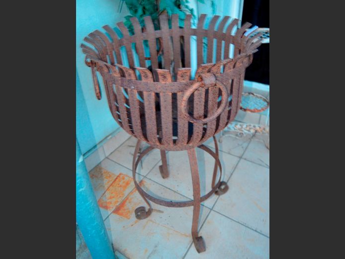 METAL "BOMA" FIRE PIT, 58cm Diameter x 90cm High [Rusted]