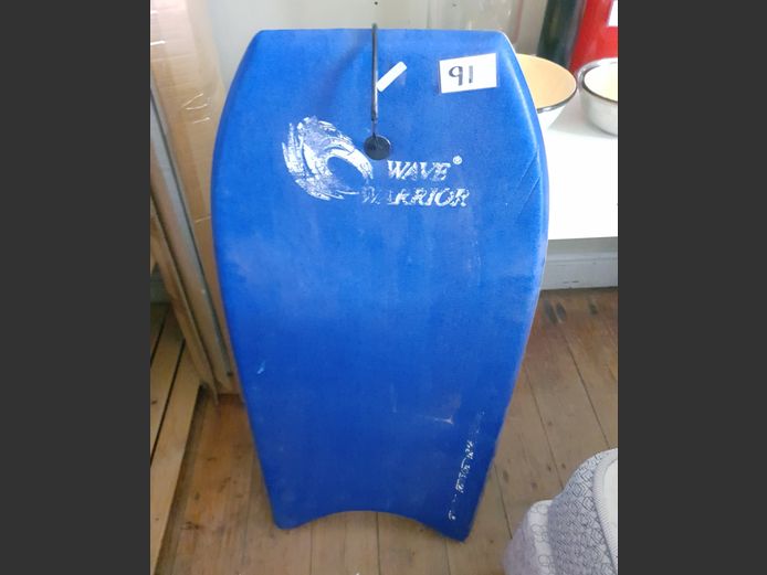 WAVE RUNNER BOOGIE BOARD