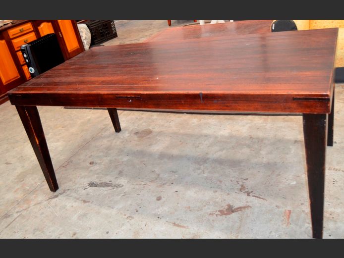 DARK STAINED MERANTI DINING TABLE, 176 x 87 x 76cm