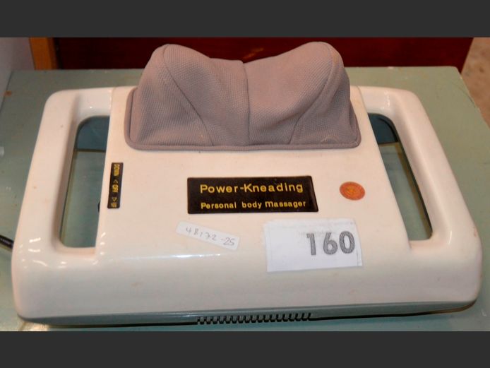 POWER KNEADING PERSONAL MASSAGER [Switches on, untested further]