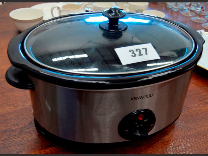 KENWOOD SLOW COOKER [Switches on, untested further]