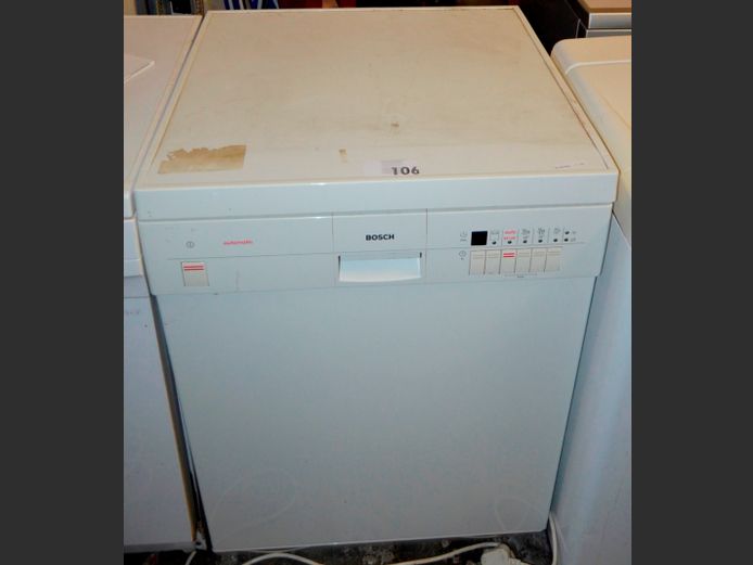 BOSCH DISHWASHER [Switches on]