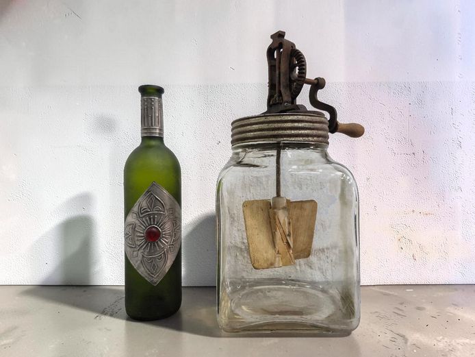 1930's Blow Butter Churn - 4 Imperial Quarts