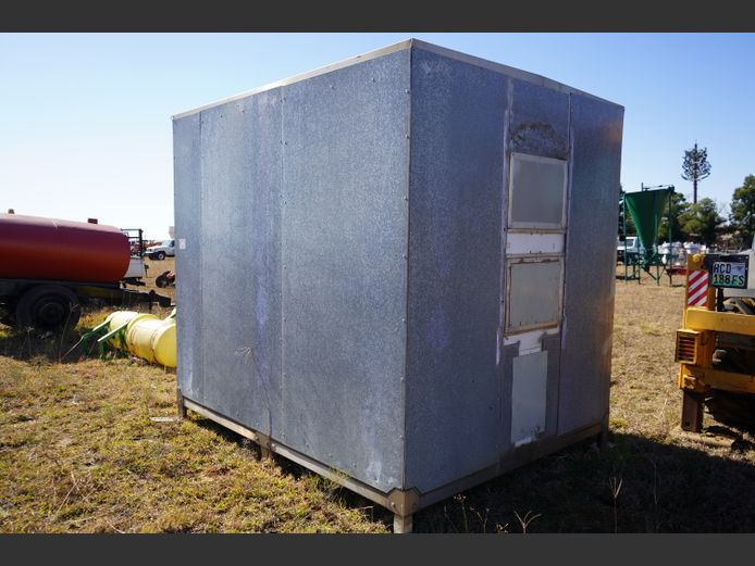 Container