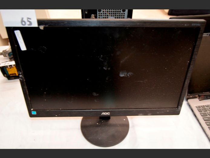 AOC 19" MONITOR [Switches on, Untested further]