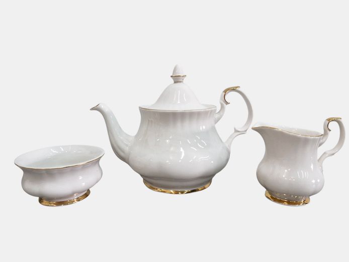 Windsor Gold Fluted Porcelain Tea Set