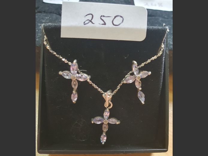 925 SILVER NECKLACE & EARRING SET WITH TANZANITE & DIAMONDS
