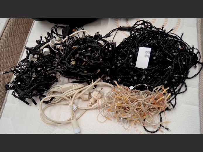 LOT: FAIRY LIGHTS [Untested]