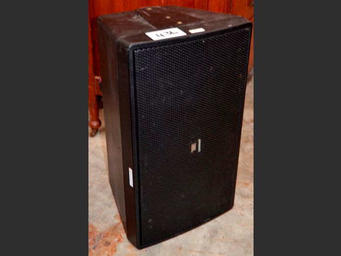 JBL PROFESSIONAL SPEAKER, 30 x 27 x 52cm [Untested]