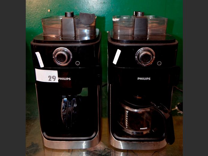 LOT OF 2: PHILIPS COFFEE MACHINES [Switch on, untested further]