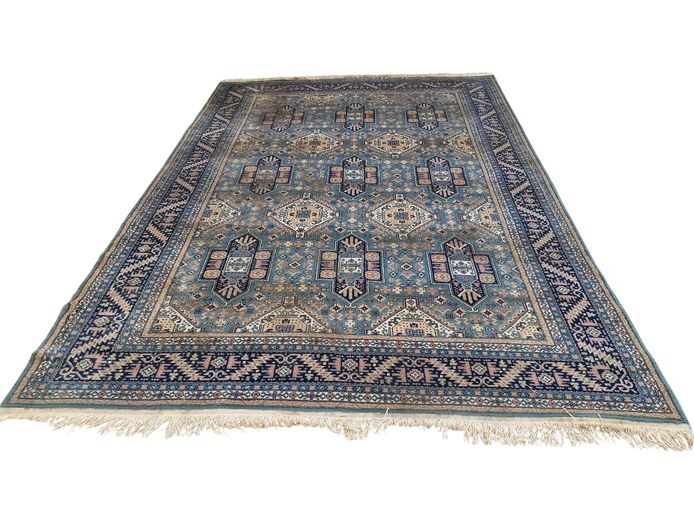Large Traditional-Style Turkish Rug