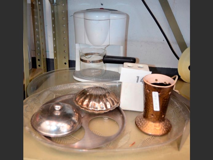 COFFEE MACHINE [Switches on, untested further], 4 LITRE BEVERAGE DISPENSER, BUTTER DISH & PLACEMATS [Untested]