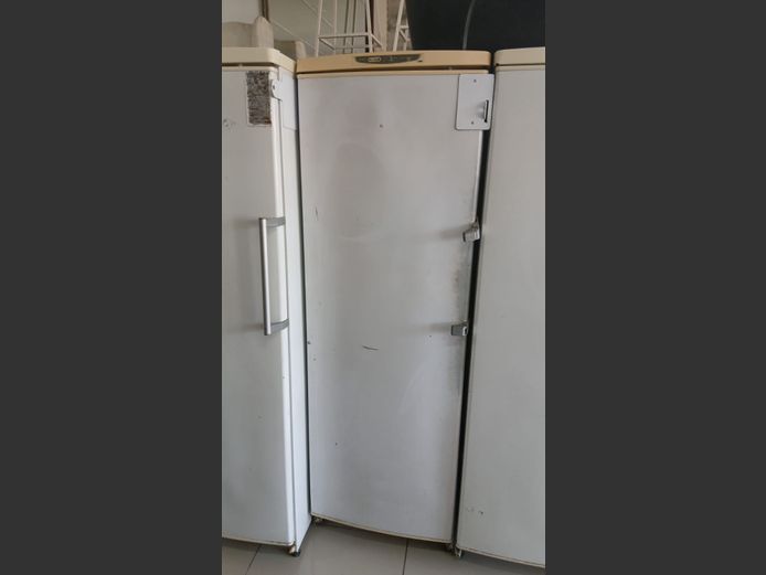 Defy Freezer - Untested