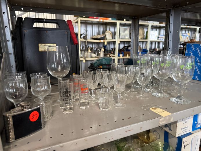 Lot of glassware - Assorted glasses