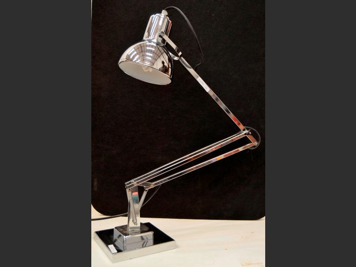 CHROME ADJUSTABLE DESK LAMP, 90cm Extended