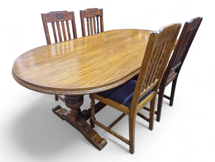 Vintage Oak Table & Chairs with Turned Legs 