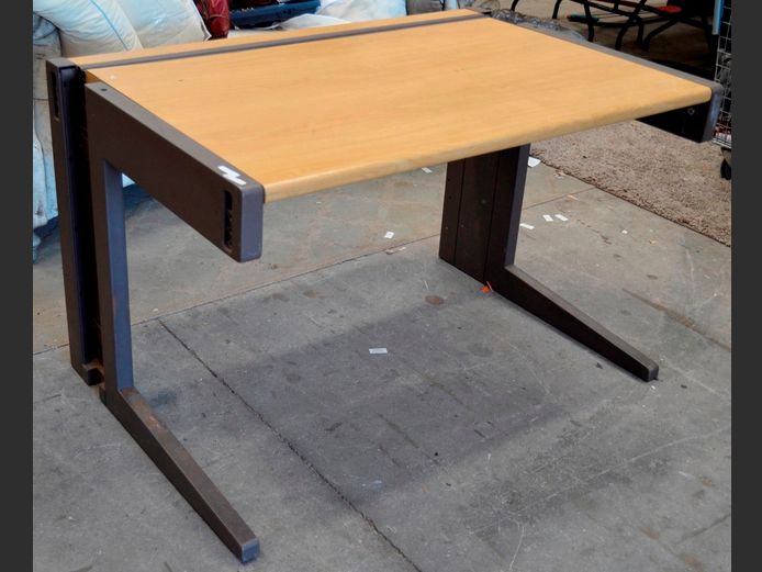 OAK FOIL DELTA DESK, 120 x 80 x 76cm