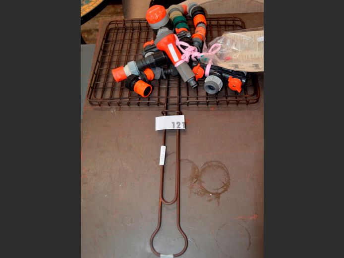 BRAAI GRID & GARDENA 3-WAY WATER DISTRIBUTOR