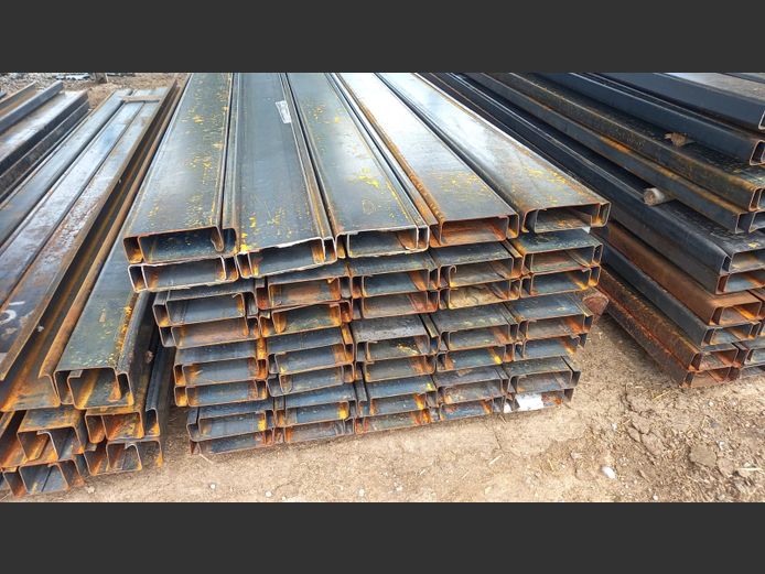 3m Black lipchannel 150mmx50mm 2mm thick