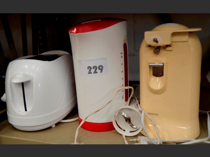 SAFEWAY 2-SLICE TOASTER, SAFEWAY KETTLE & A KENWOOD ELECTRIC CAN OPENER, etc [Switch on, untested further]