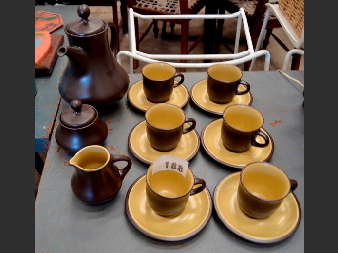 1960'S NORITAKE "FOLKSTONE" 17-PIECE PART COFFEE SET