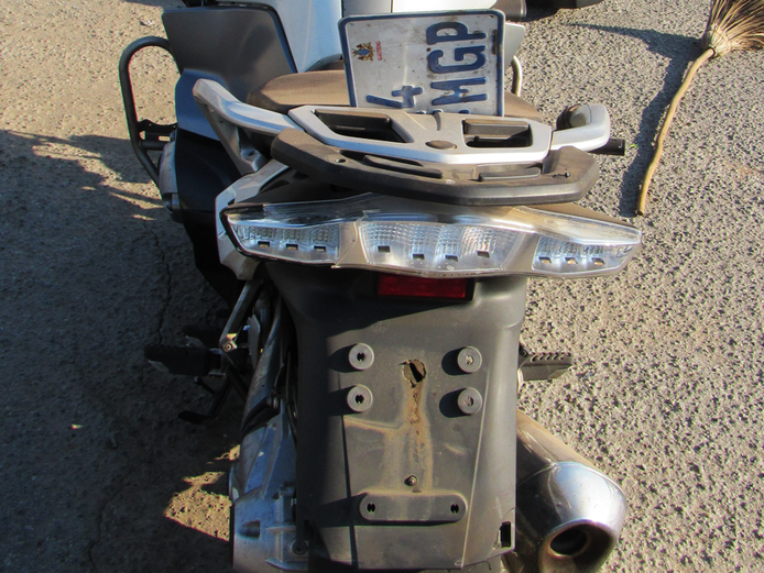 2015 White BMW R 1200 RT - SCRAP 55510
