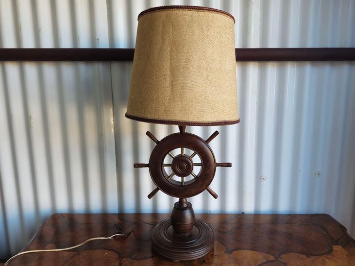 Vintage Wooden Ship's Wheel Table Lamp