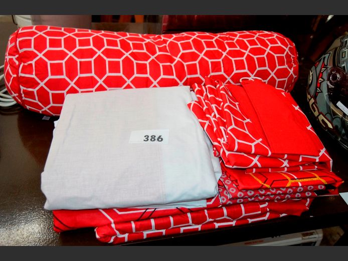 RED & WHITE CURTAINS, BOLSTER CUSHION, DUVET COVER & PAIR CONTINENTAL PILLOWCASES