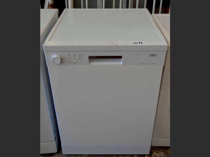 DEFY DISHWASHER [Switches on, untested further]