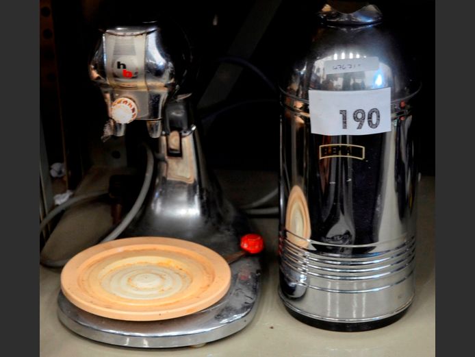 HAMILTON BEACH HAND MIXER [Switches on, untested further, No attachments, no bowl] & VINTAGE ELEPHANT FLASK