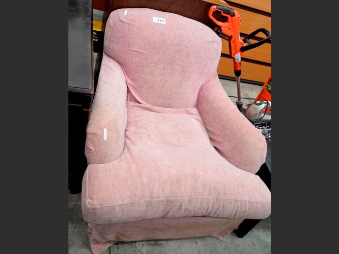 PINK UPHOLSTERED ARMCHAIR [Hole to back rest]
