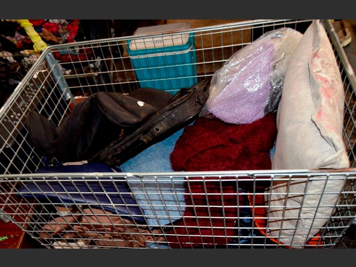 BATH MATS, SCATTER CUSHION, HANDBAGS, etc [Excl. Bin]