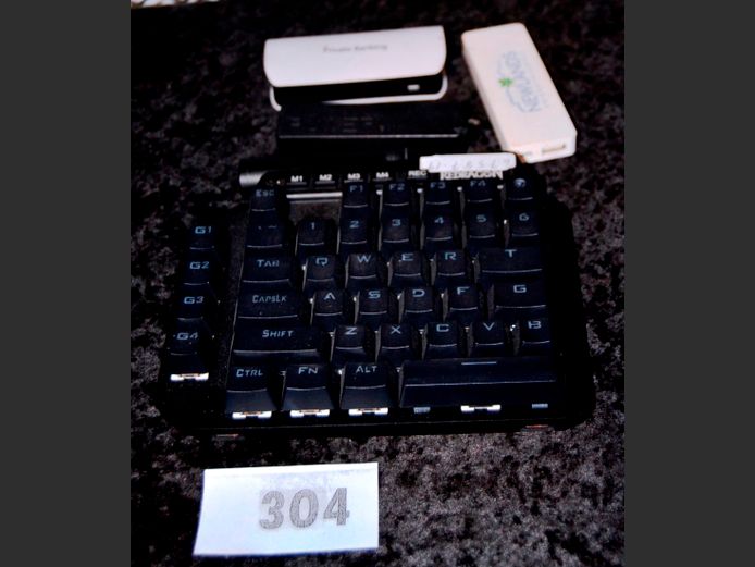 RED DRAGON 1-HANDED GAMING KEYBOARD, POWERBANKS, etc [Untested]